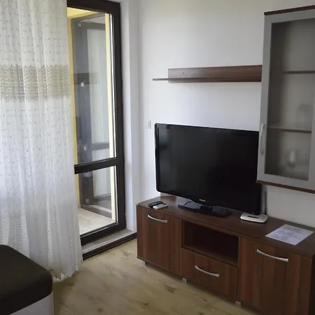 Julie Sea View Апартаменти