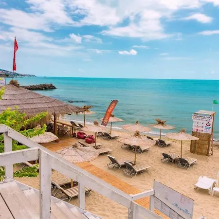 Julie Sea View * Светий Влас